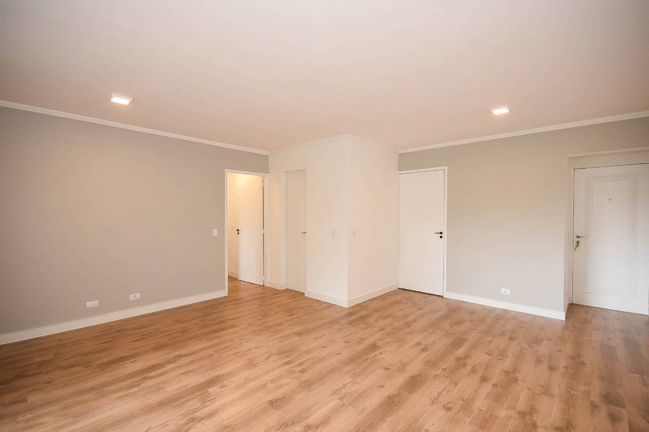 Apartamento à venda com 3 quartos, 83m² - Foto 12