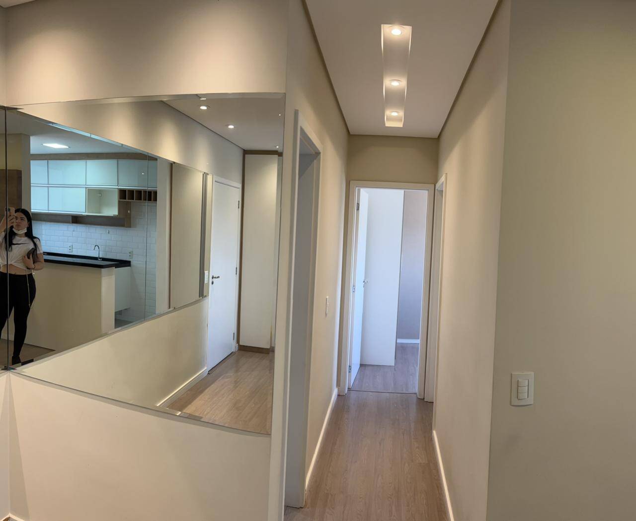 Apartamento à venda com 2 quartos, 53m² - Foto 2