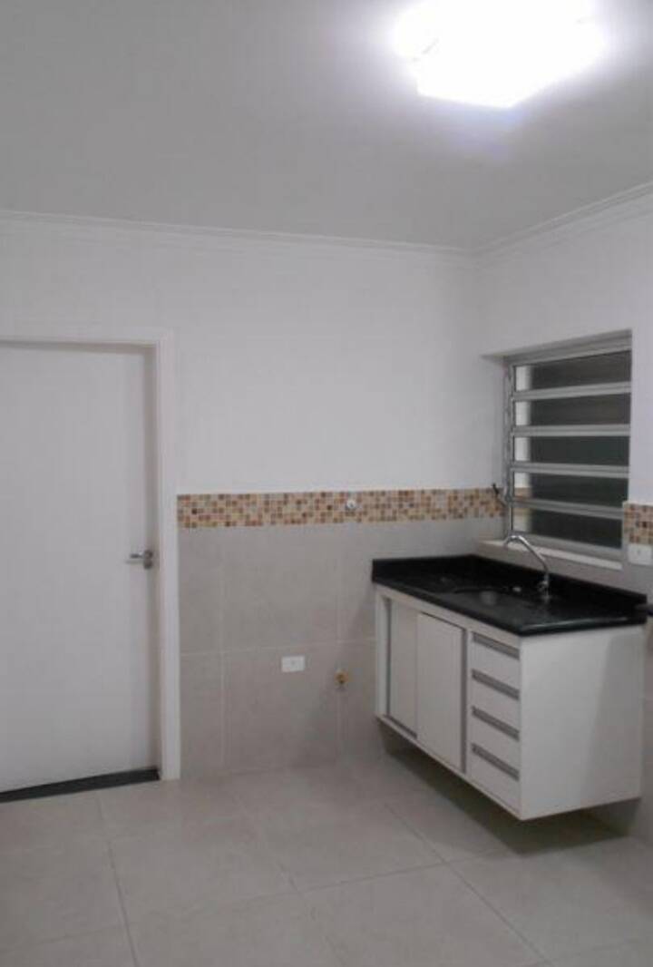 Apartamento para alugar com 1 quarto, 55m² - Foto 5