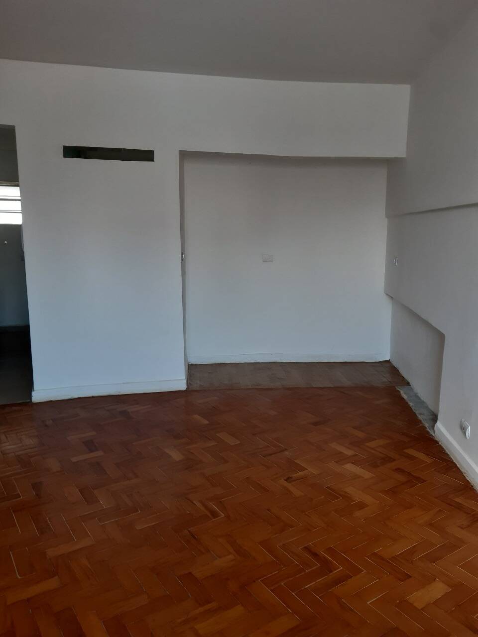 Apartamento à venda com 1 quarto, 44m² - Foto 2