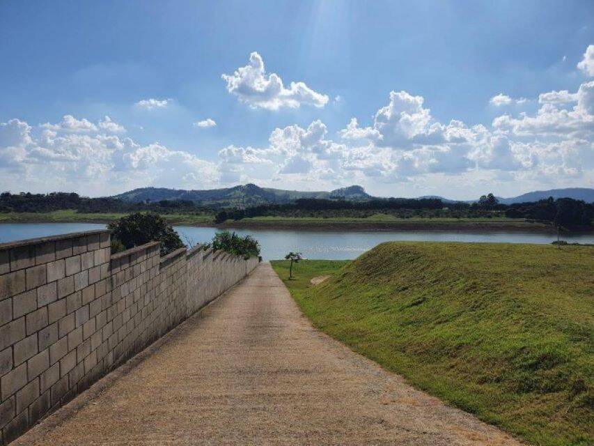 Terreno à venda, 1000m² - Foto 3