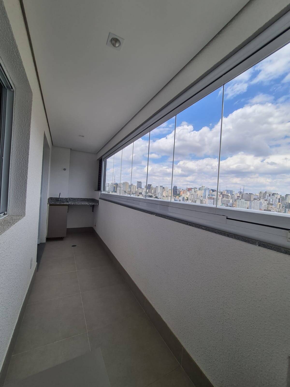 Apartamento à venda com 1 quarto, 31m² - Foto 4