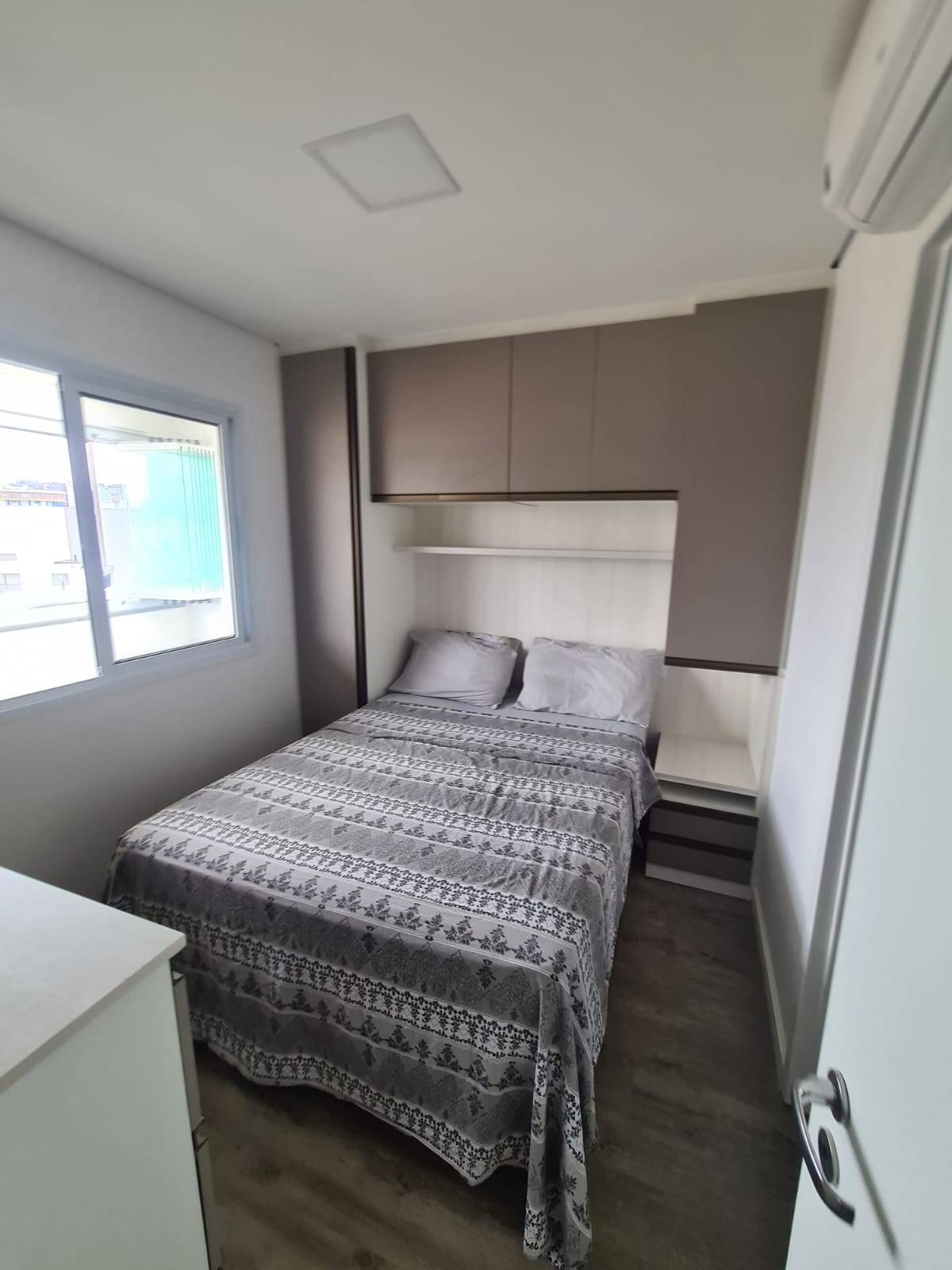 Apartamento à venda com 1 quarto, 31m² - Foto 8