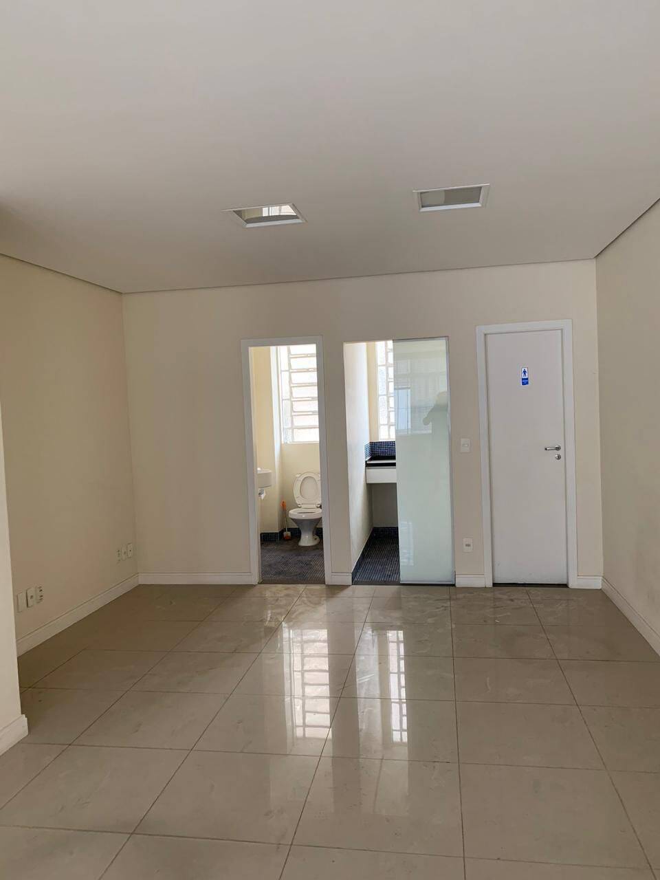 Conjunto Comercial-Sala à venda, 68m² - Foto 4