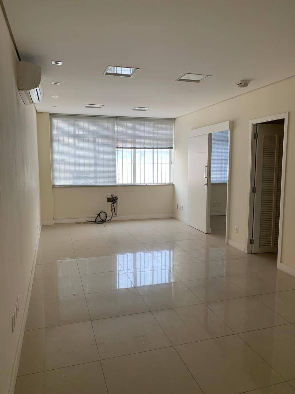 Conjunto Comercial-Sala à venda, 68m² - Foto 3