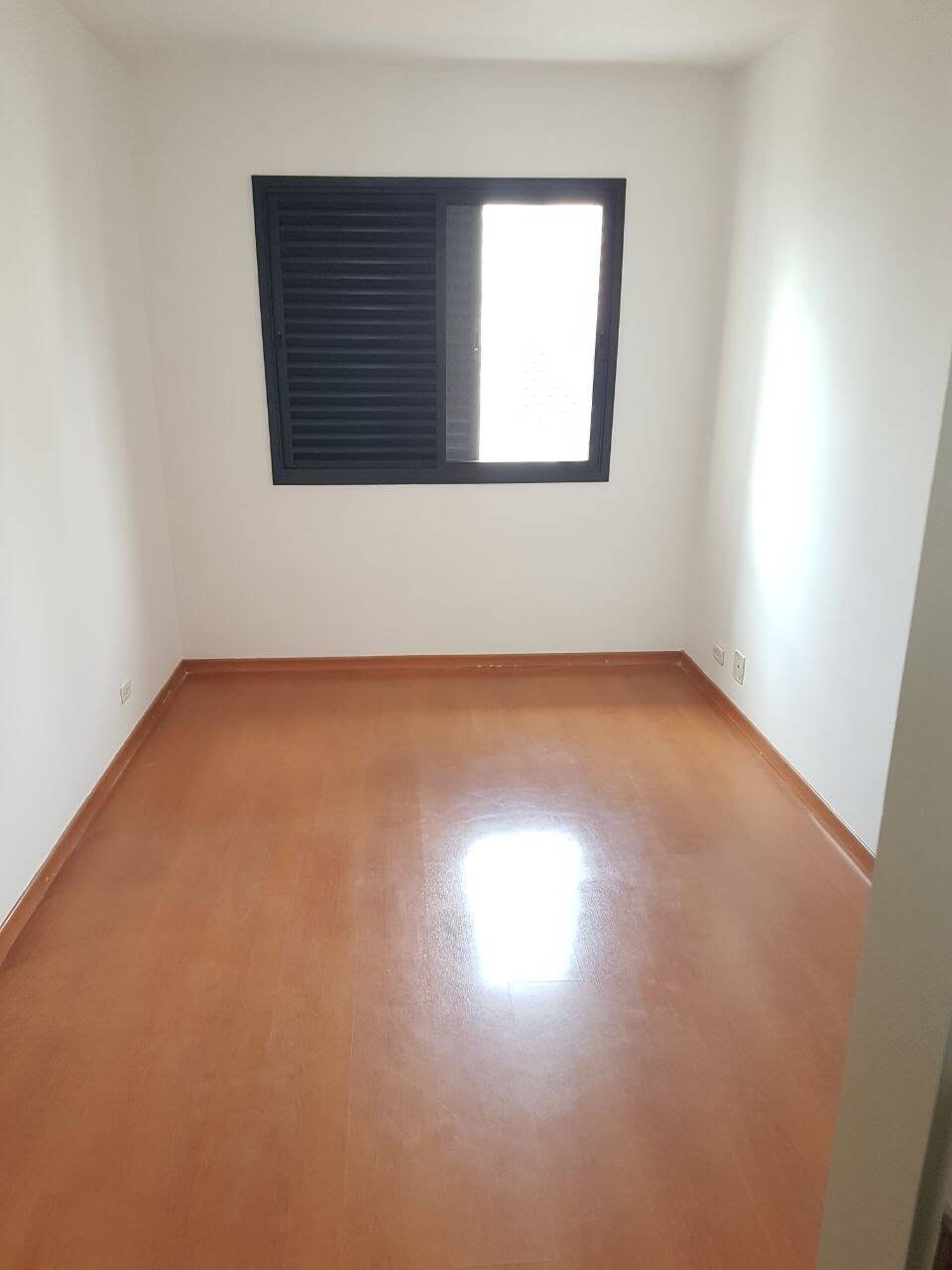 Apartamento para alugar com 2 quartos, 61m² - Foto 3