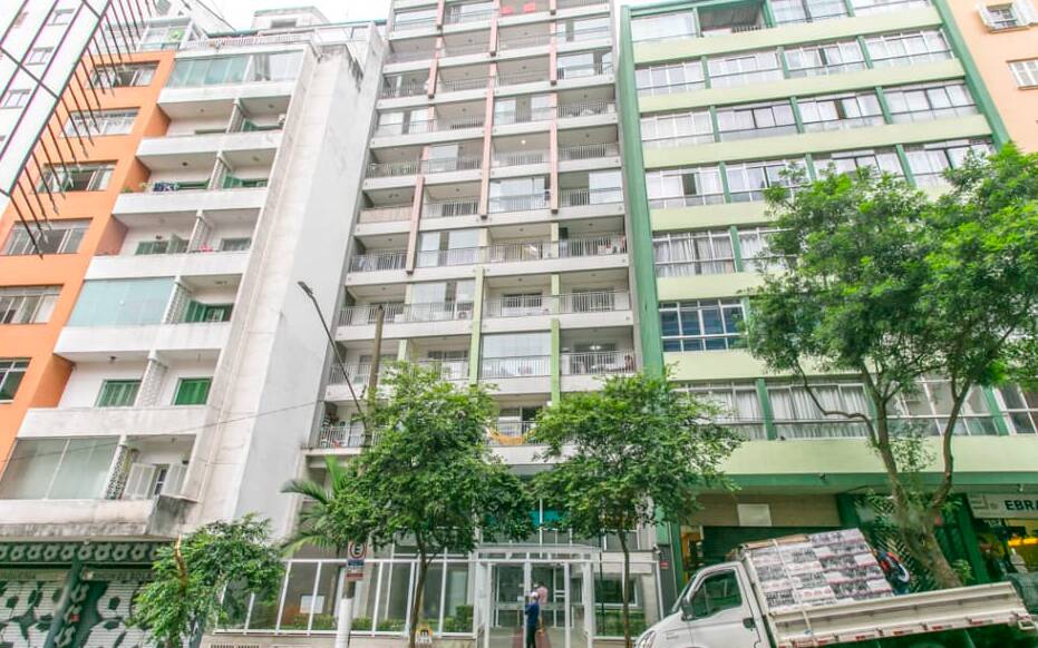 Apartamento à venda com 1 quarto, 28m² - Foto 2