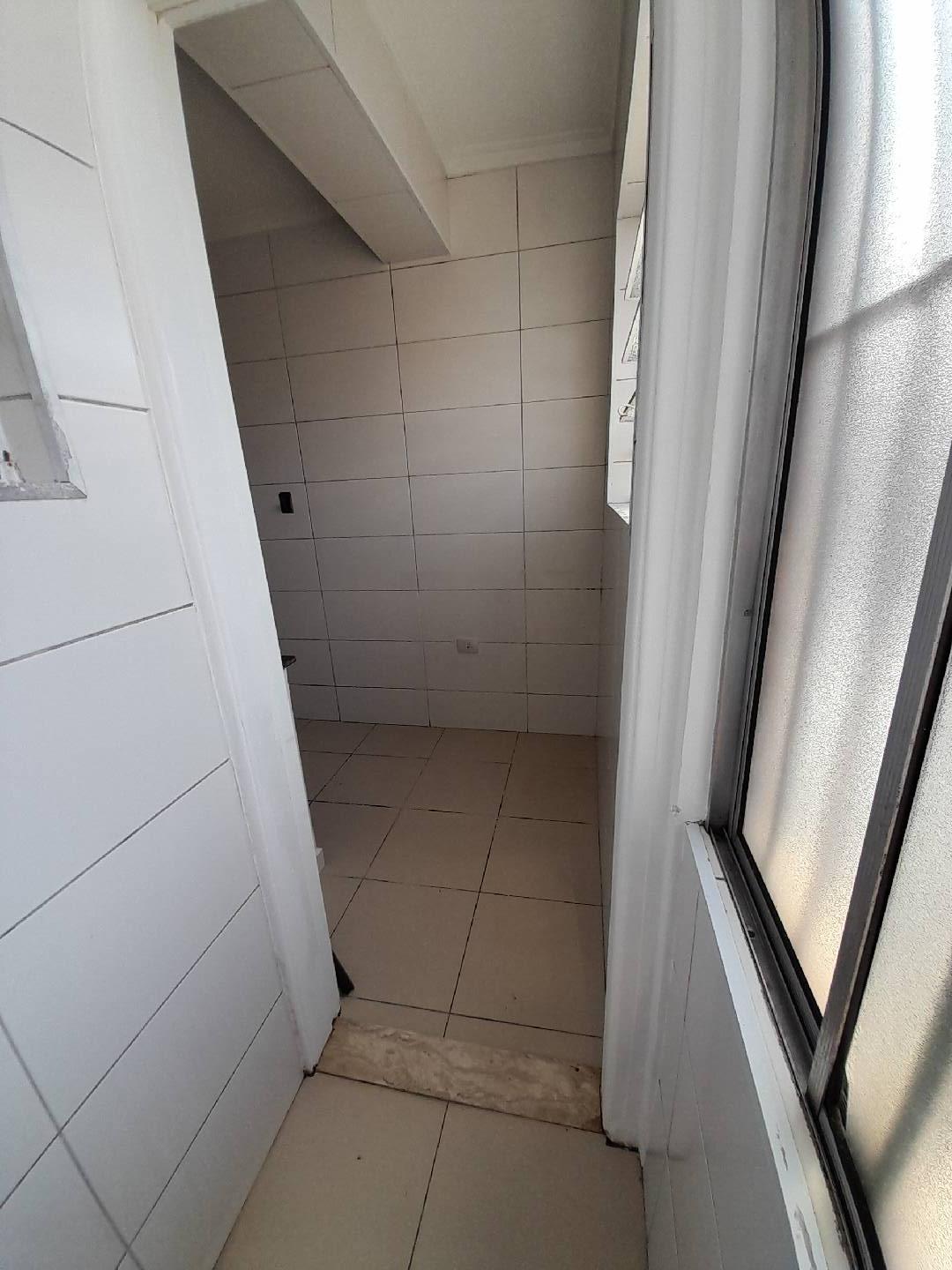 Apartamento à venda com 2 quartos, 57m² - Foto 18