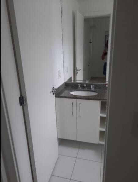 Apartamento para alugar com 2 quartos, 60m² - Foto 8