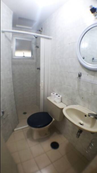 Apartamento à venda e aluguel com 2 quartos, 65m² - Foto 11