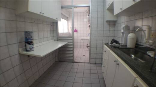 Apartamento à venda e aluguel com 2 quartos, 65m² - Foto 14