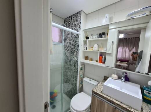 Apartamento à venda com 2 quartos, 65m² - Foto 9