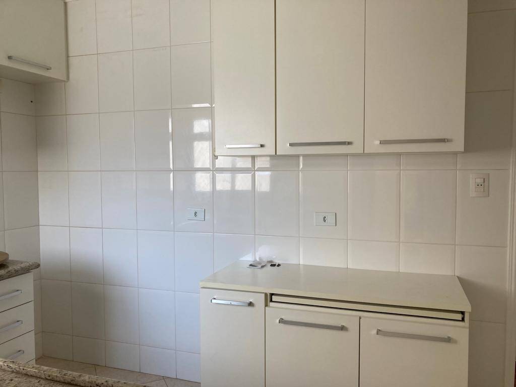 Apartamento à venda com 2 quartos, 106m² - Foto 9