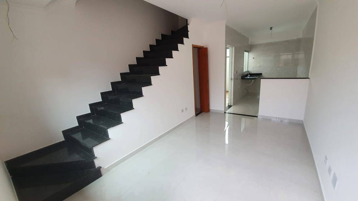 Casa à venda com 2 quartos, 60m² - Foto 24