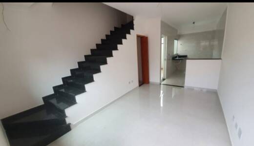 Casa à venda com 2 quartos, 60m² - Foto 27