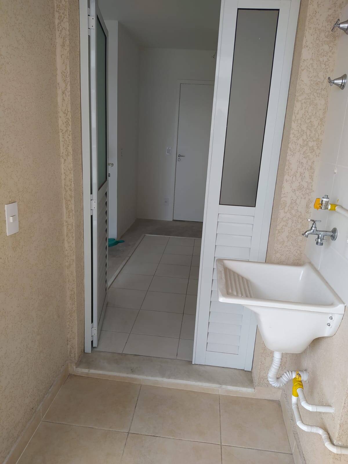 Apartamento à venda com 2 quartos, 41m² - Foto 6