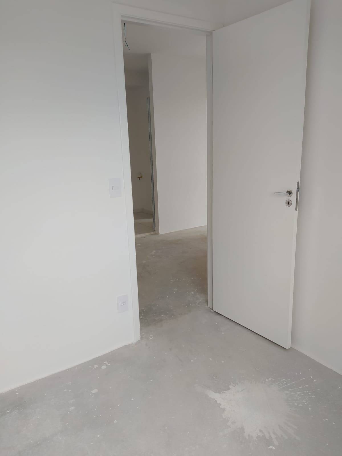 Apartamento à venda com 2 quartos, 41m² - Foto 20