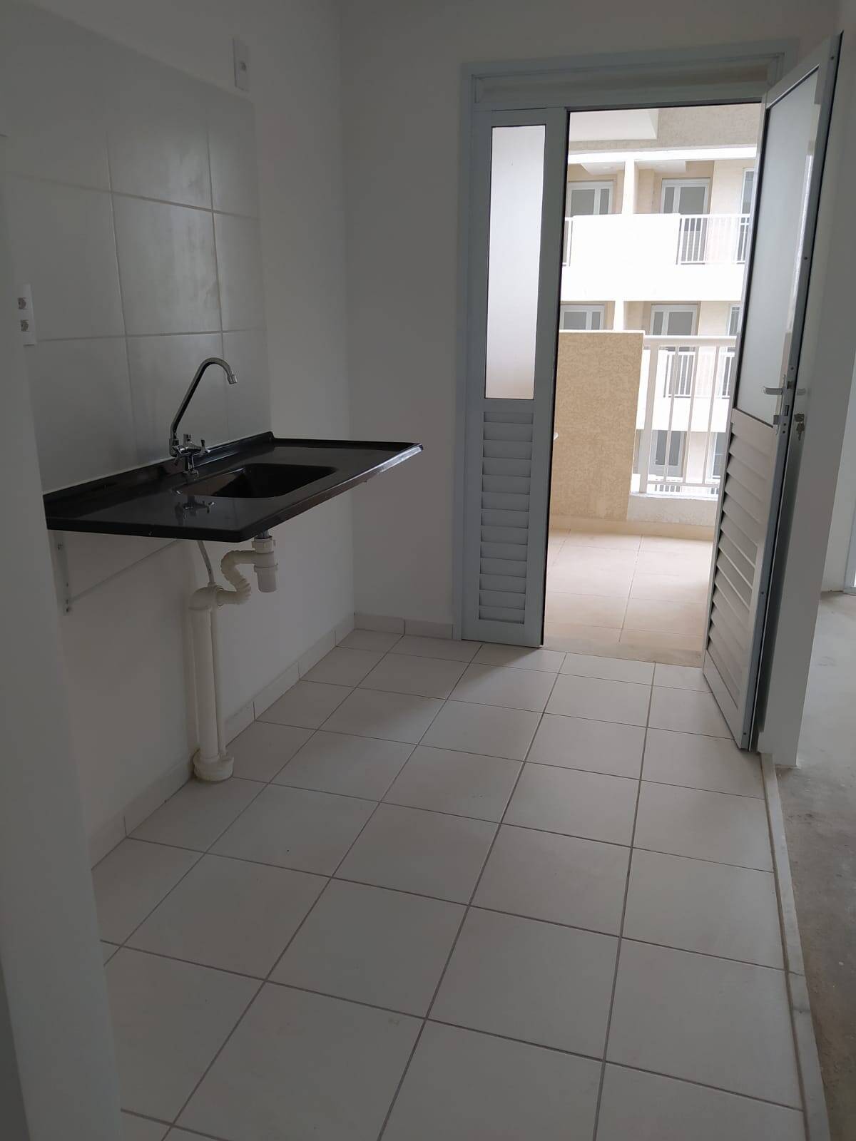 Apartamento à venda com 2 quartos, 41m² - Foto 23