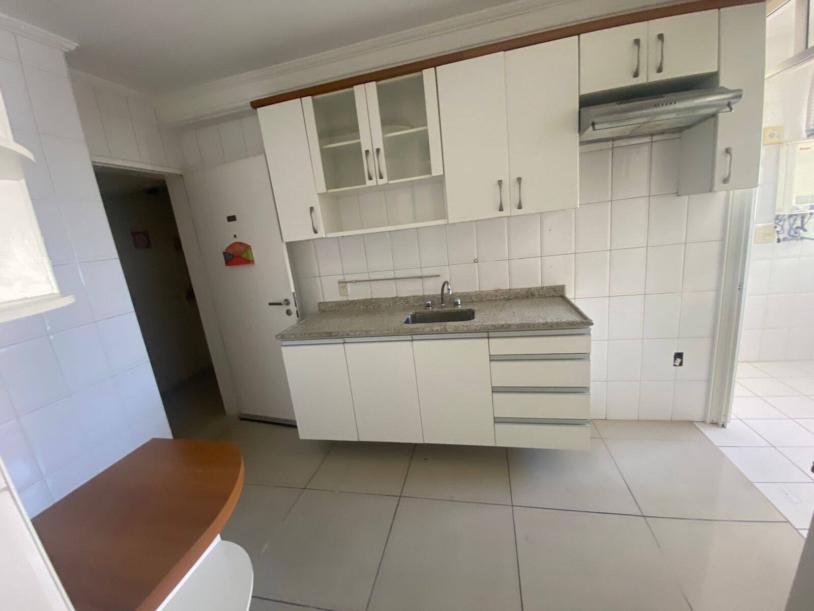 Apartamento para alugar com 3 quartos, 105m² - Foto 36