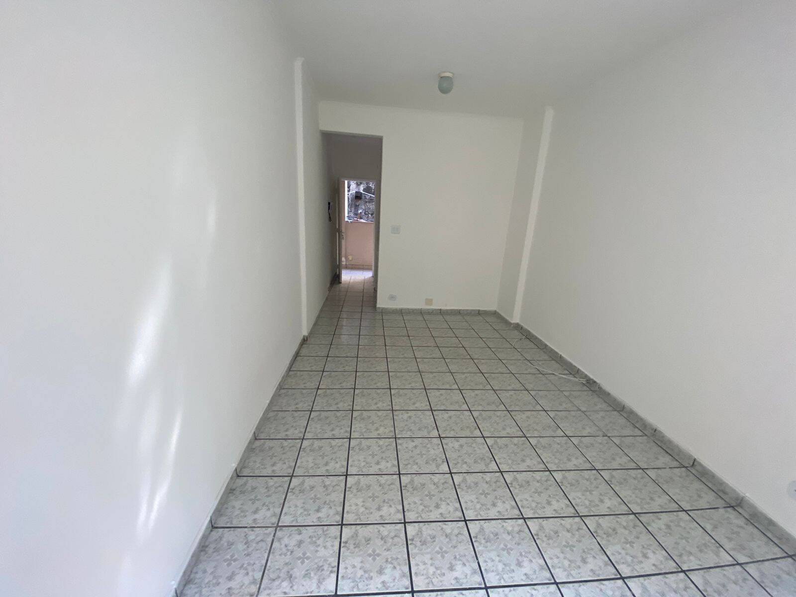 Apartamento para alugar com 1 quarto, 25m² - Foto 7