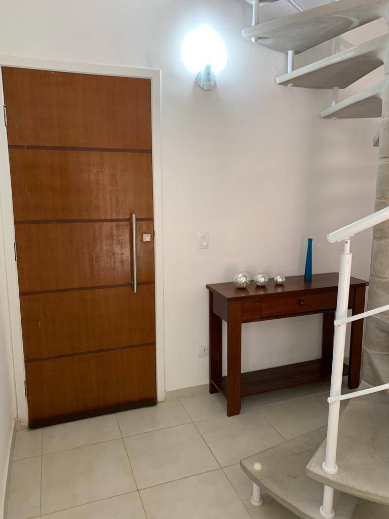 Apartamento à venda com 3 quartos, 150m² - Foto 3