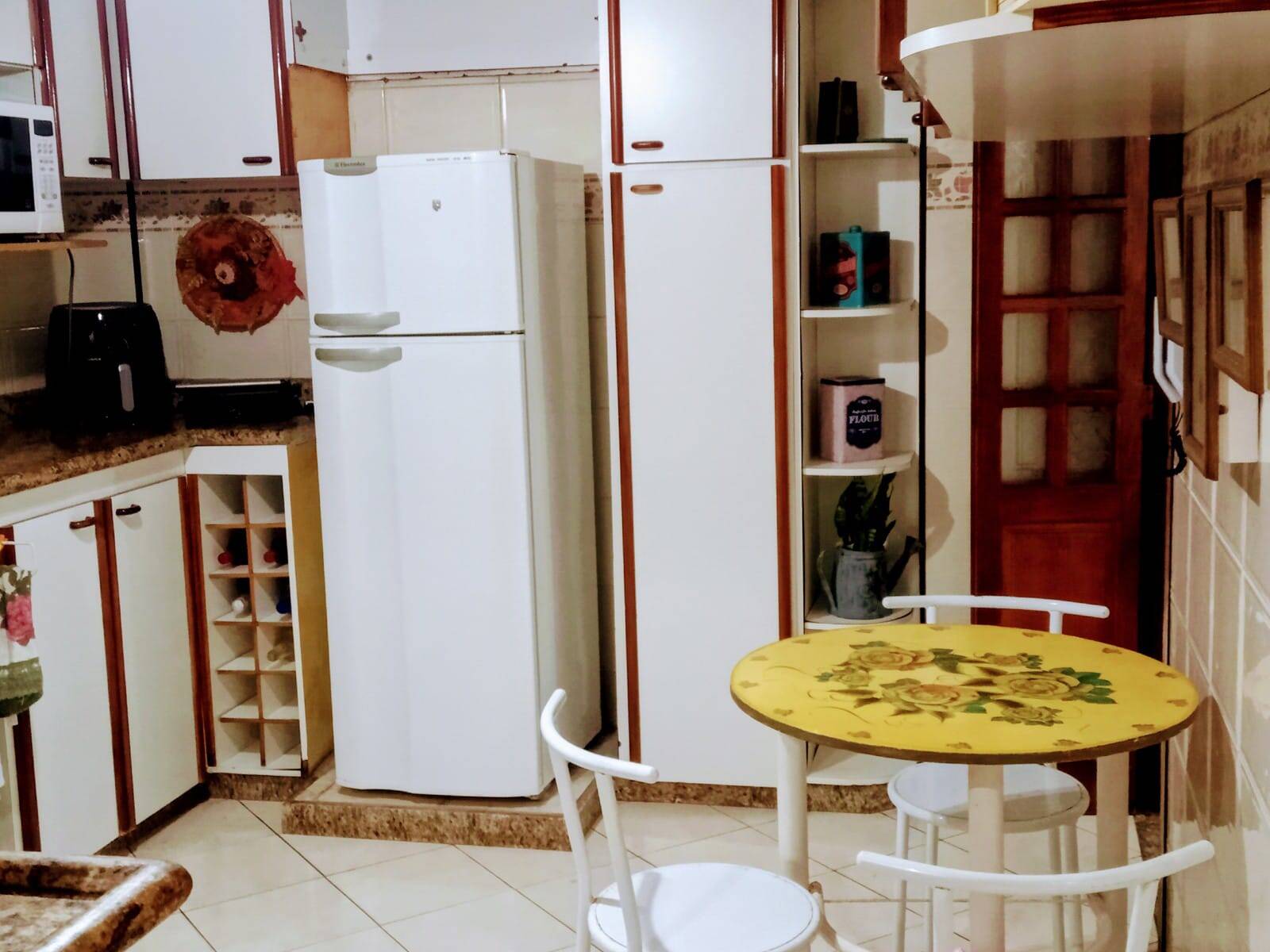 Apartamento à venda com 4 quartos, 350m² - Foto 11