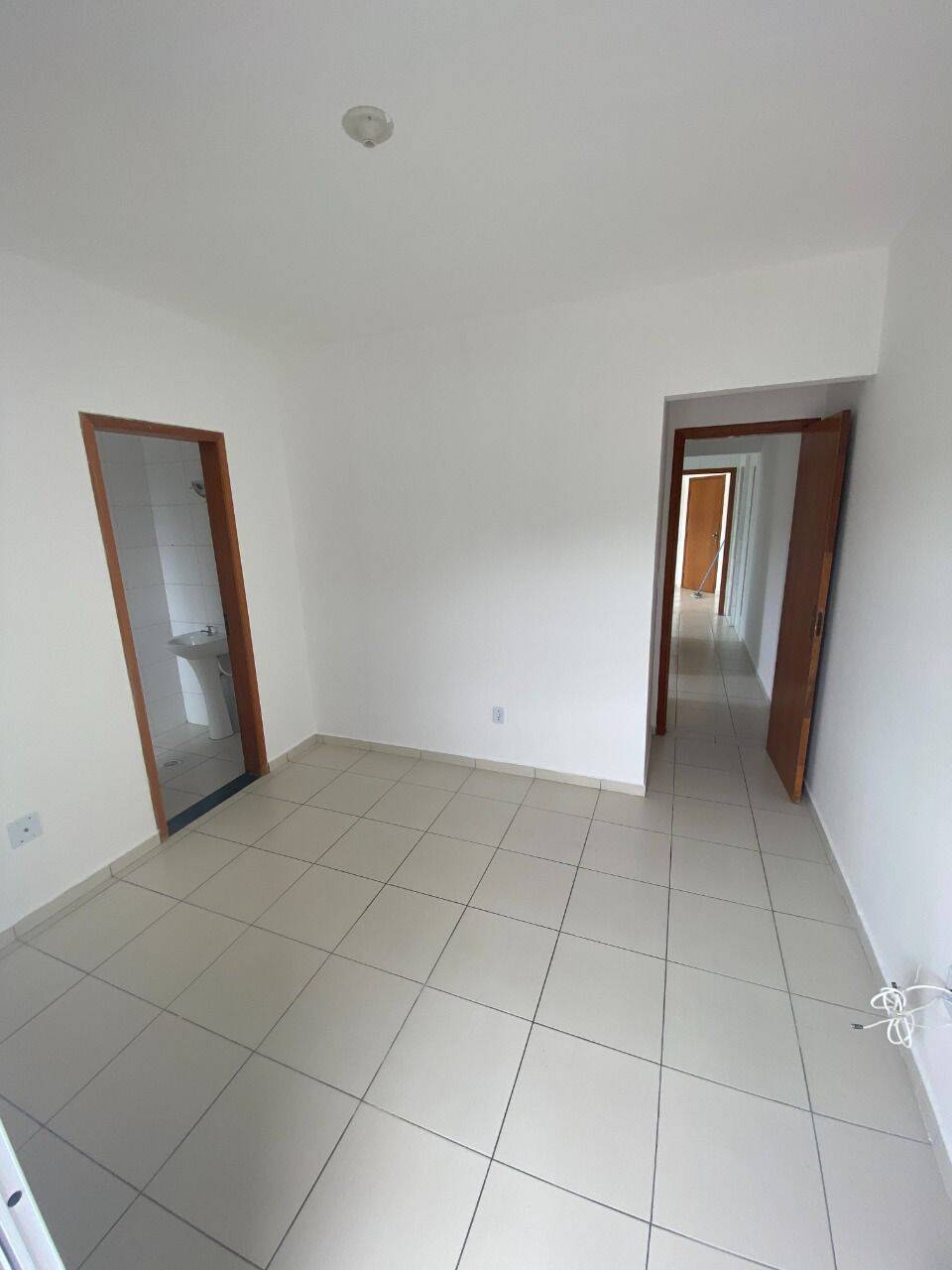 Apartamento à venda com 2 quartos, 62m² - Foto 5