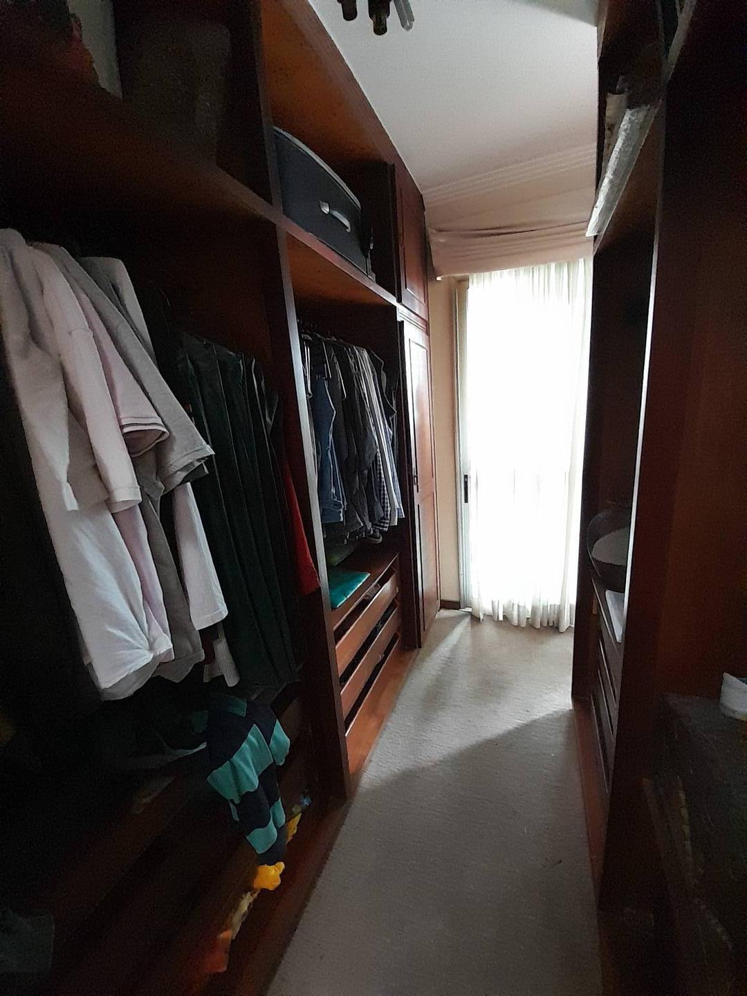 Apartamento à venda com 3 quartos, 240m² - Foto 34