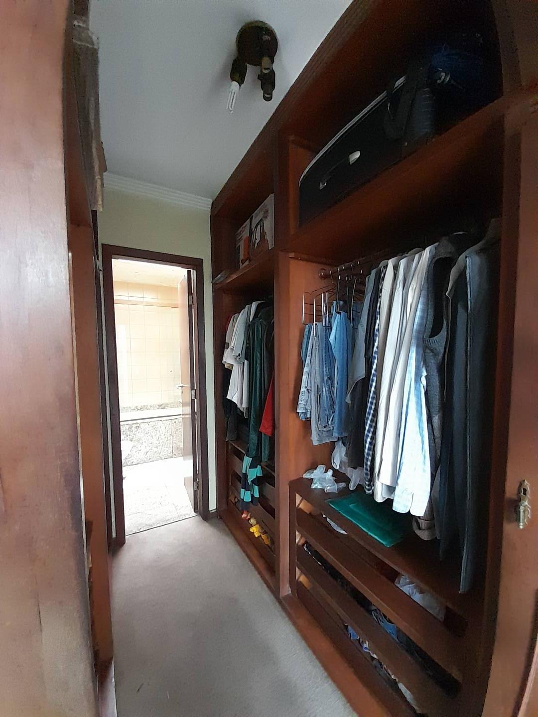 Apartamento à venda com 3 quartos, 240m² - Foto 35