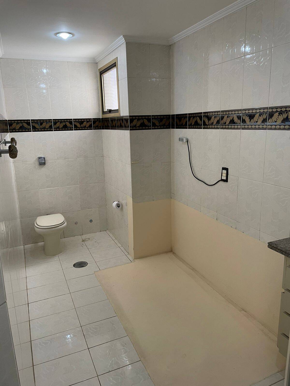 Apartamento à venda com 3 quartos, 200m² - Foto 23