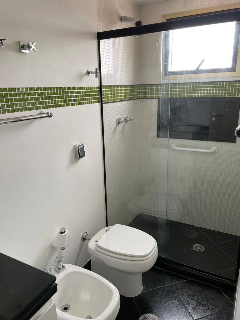 Apartamento à venda com 3 quartos, 200m² - Foto 38