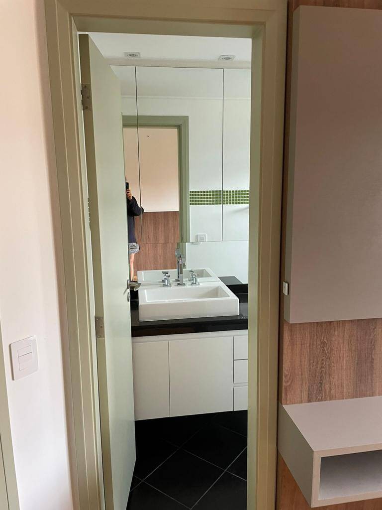 Apartamento à venda com 3 quartos, 200m² - Foto 43