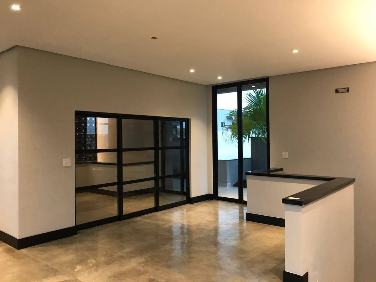 Casa à venda com 4 quartos, 540m² - Foto 9