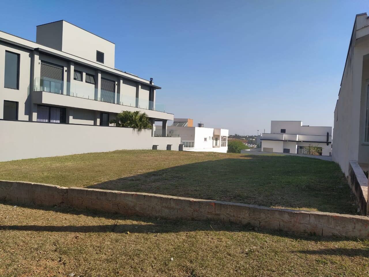 Terreno à venda, 450m² - Foto 1