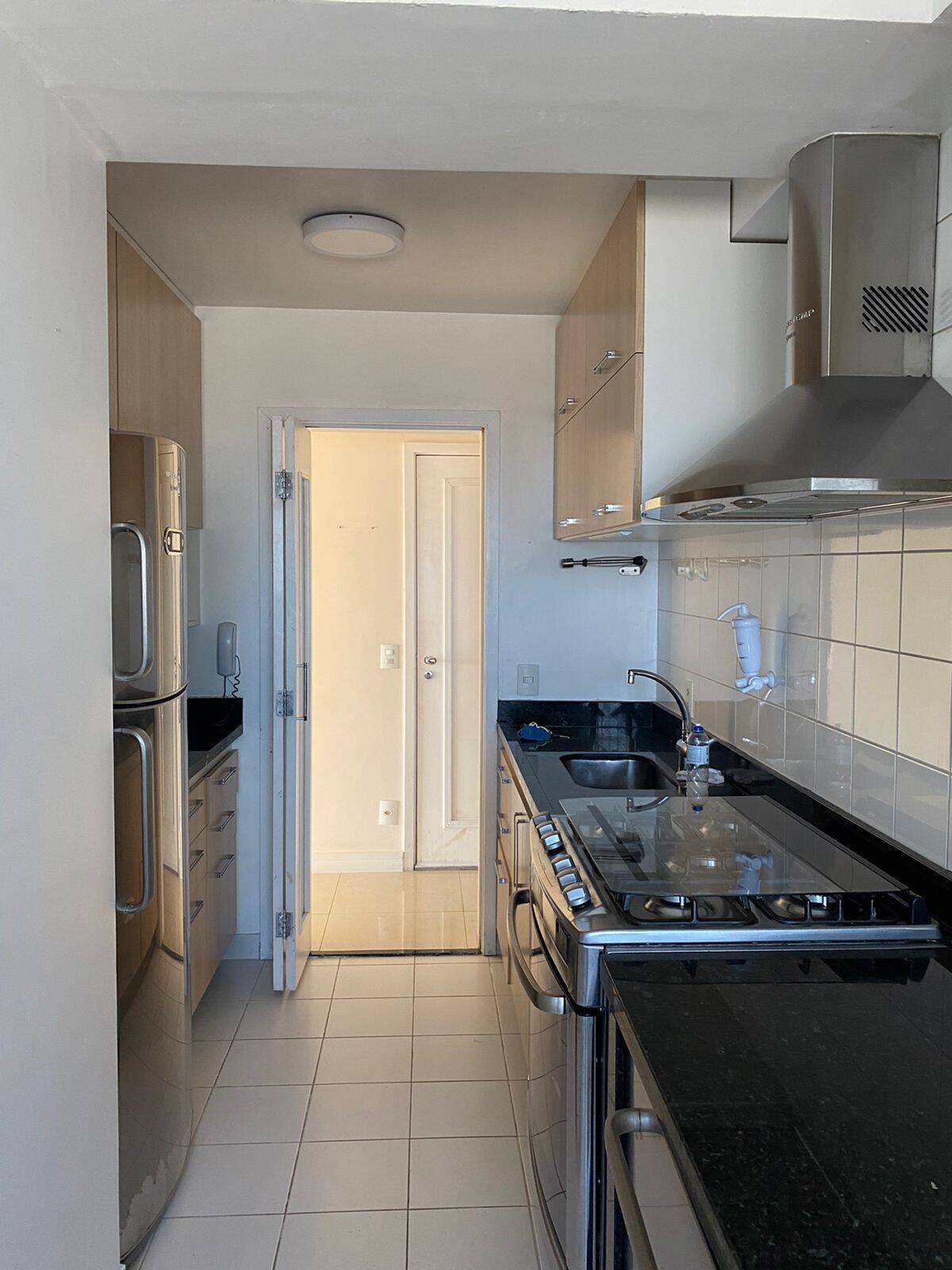 Apartamento à venda com 2 quartos, 80m² - Foto 9