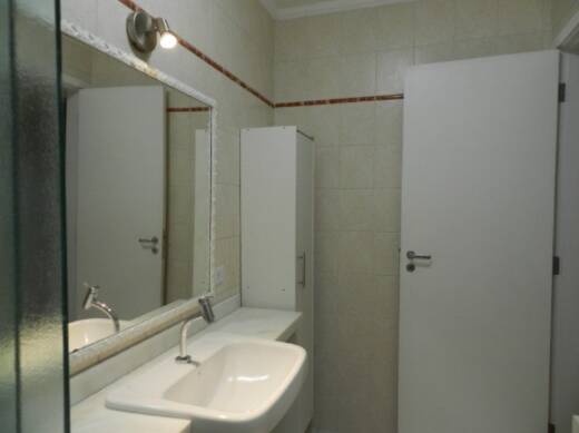 Apartamento para alugar com 1 quarto, 55m² - Foto 10