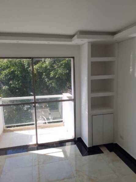 Apartamento para alugar com 3 quartos, 68m² - Foto 3