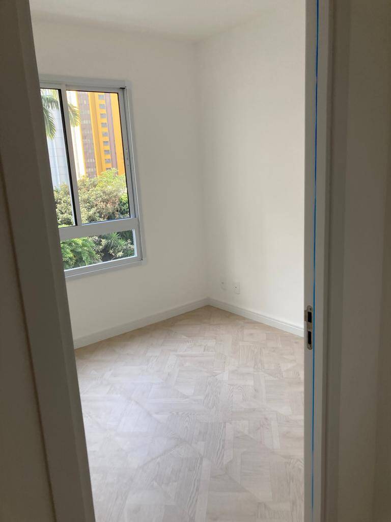 Apartamento à venda com 1 quarto, 33m² - Foto 3