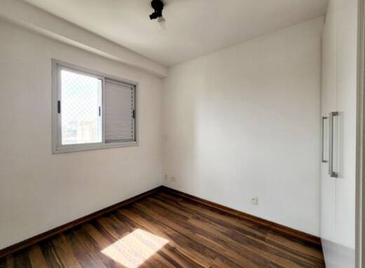 Apartamento à venda com 2 quartos, 63m² - Foto 11