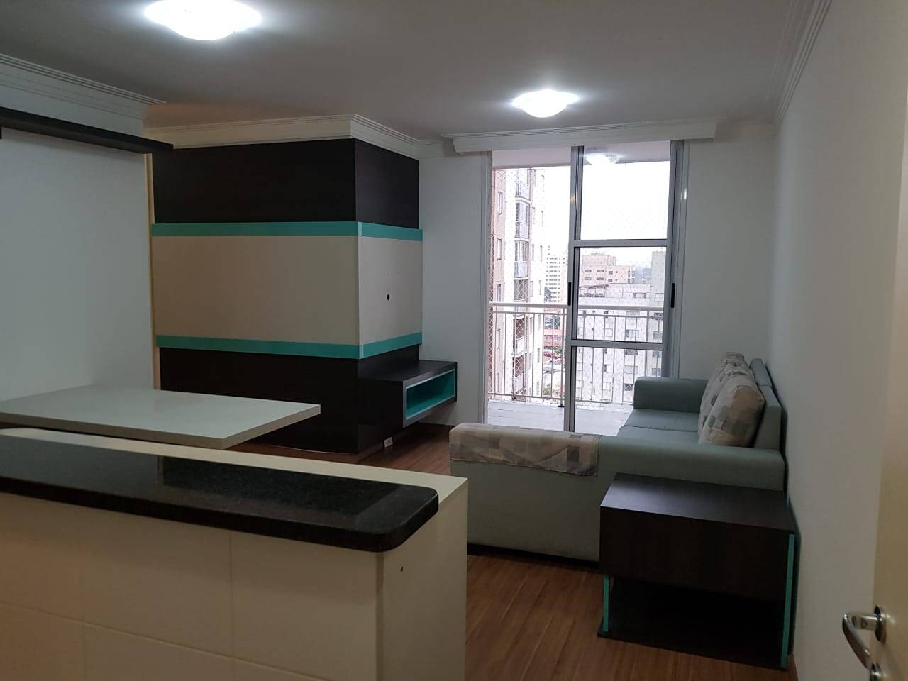 Apartamento à venda com 3 quartos, 70m² - Foto 1