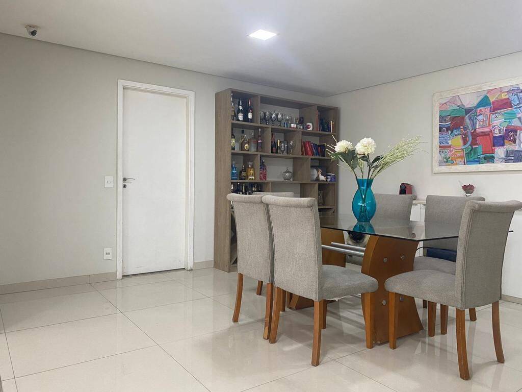 Apartamento à venda com 3 quartos, 138m² - Foto 12