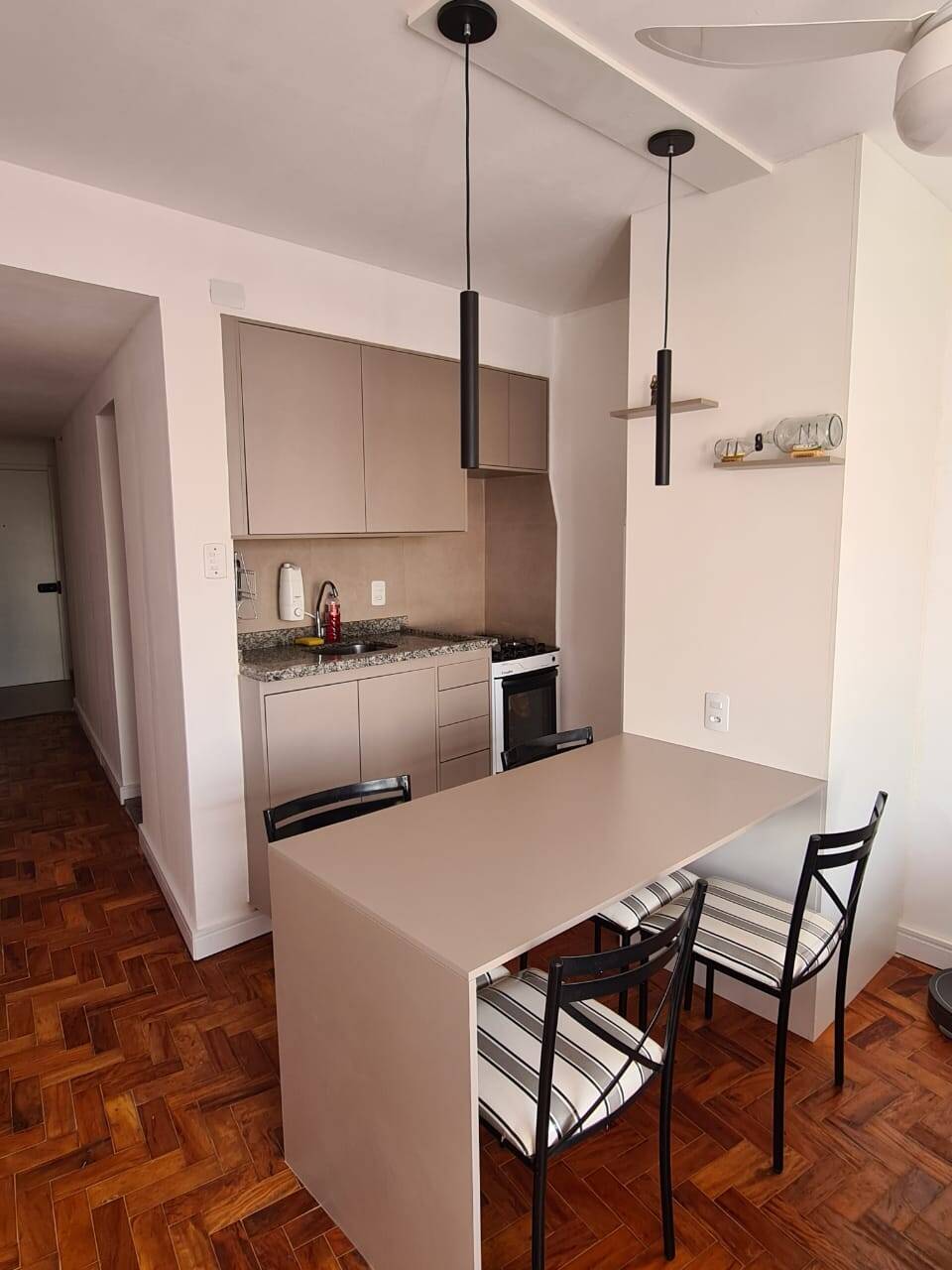 Apartamento à venda com 1 quarto, 27m² - Foto 5