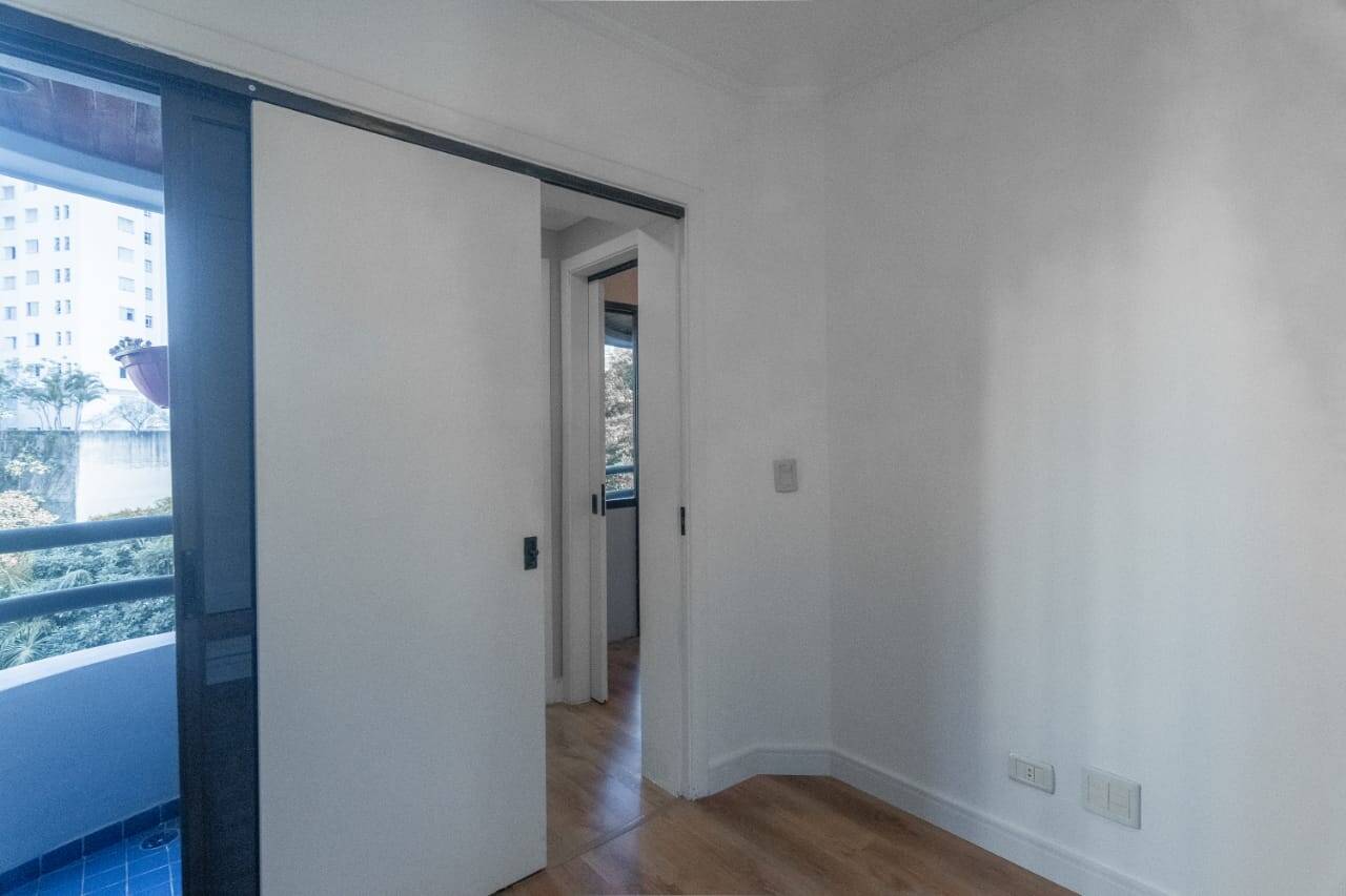 Apartamento à venda com 1 quarto, 30m² - Foto 7