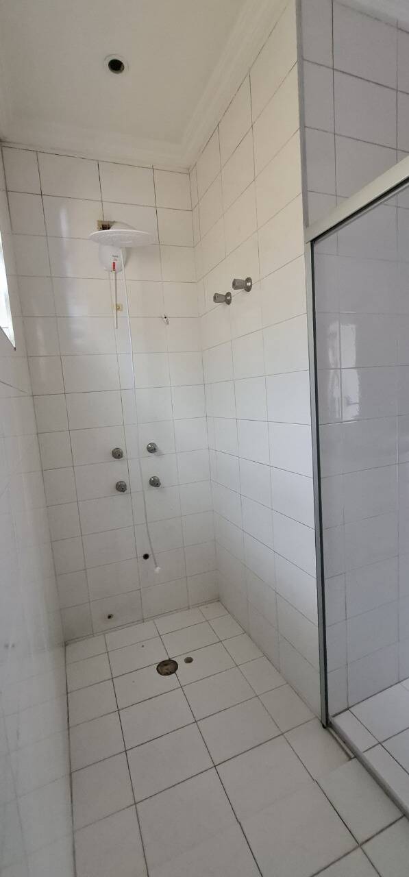 Casa à venda com 2 quartos, 180m² - Foto 12