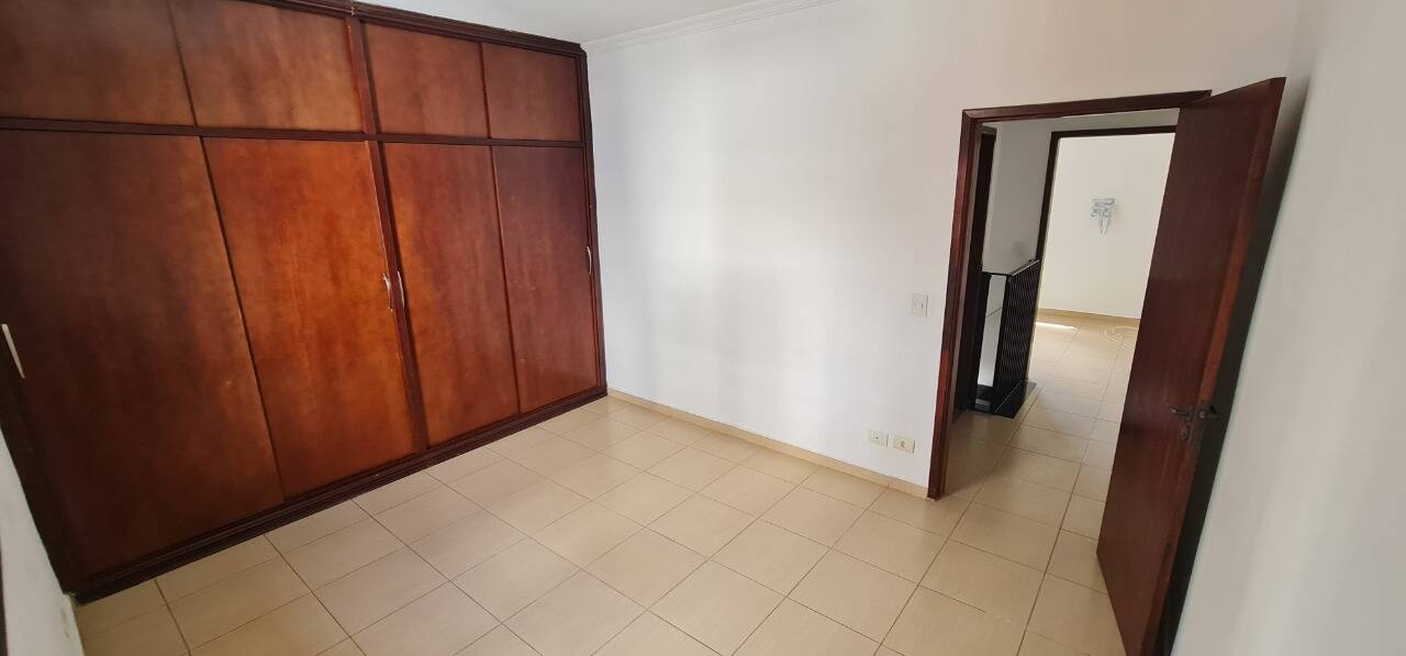 Casa à venda com 2 quartos, 180m² - Foto 15