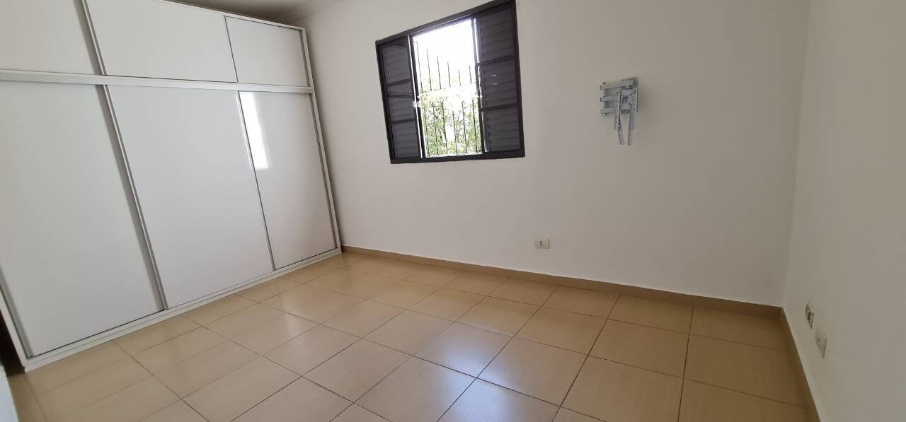 Casa à venda com 2 quartos, 180m² - Foto 17