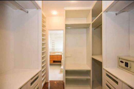 Apartamento à venda com 3 quartos, 193m² - Foto 8