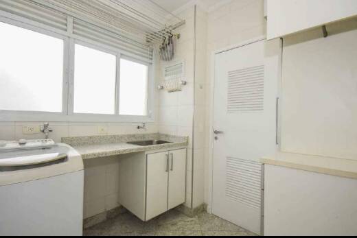 Apartamento à venda com 3 quartos, 193m² - Foto 14