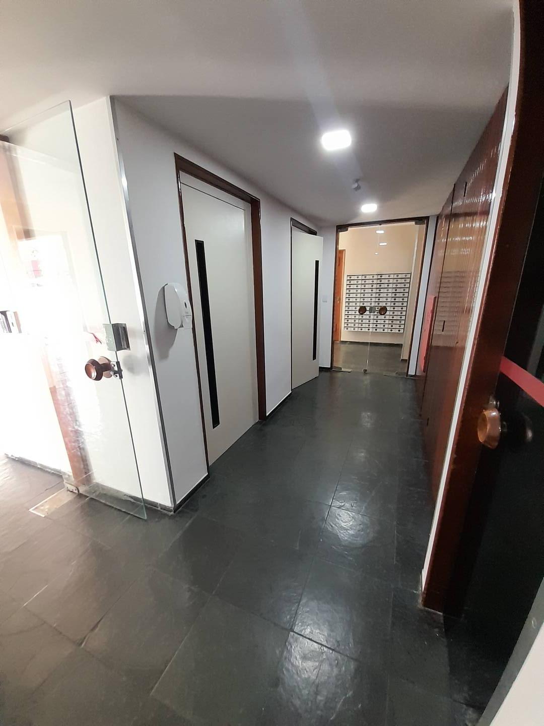 Apartamento à venda e aluguel com 2 quartos, 60m² - Foto 19