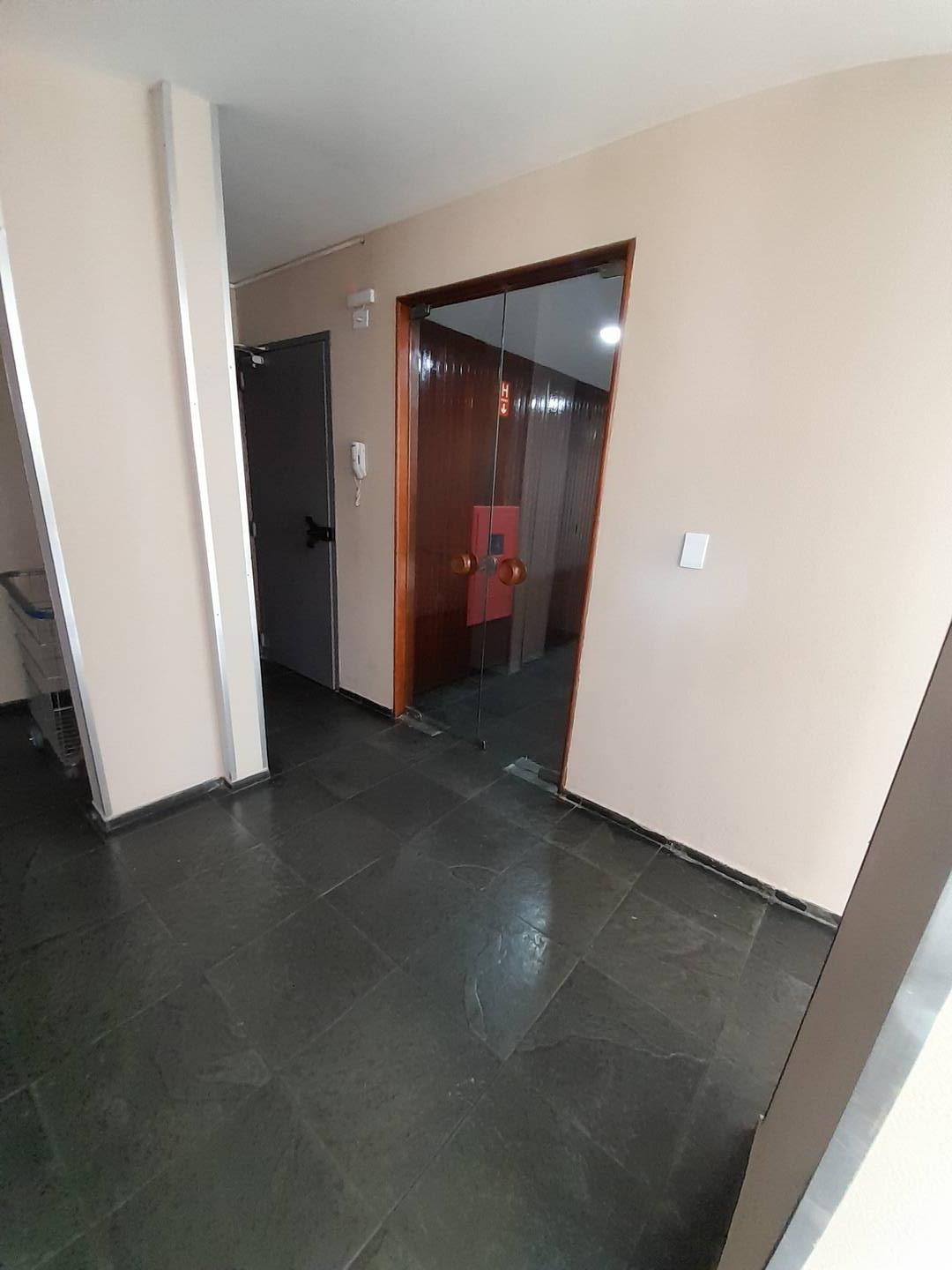 Apartamento à venda e aluguel com 2 quartos, 60m² - Foto 26